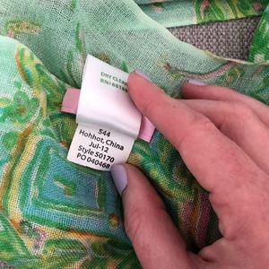 Lilly Pulitzer Accessories - Lilly Pulitzer “Florida” scarf Lilly Pulitzer Accessories - Lilly Pulitzer “Florida” scarf